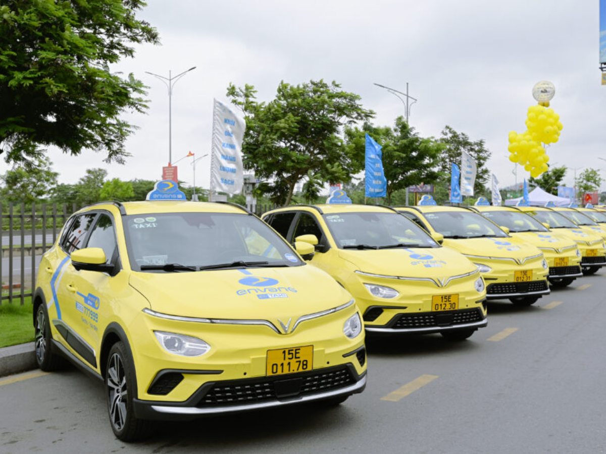 Xe Taxi điện Én Vàng được người dân tin dùng