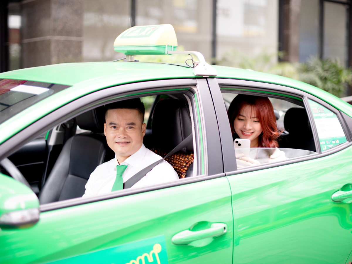 Hành khách trải nghiệm taxi Mai Linh