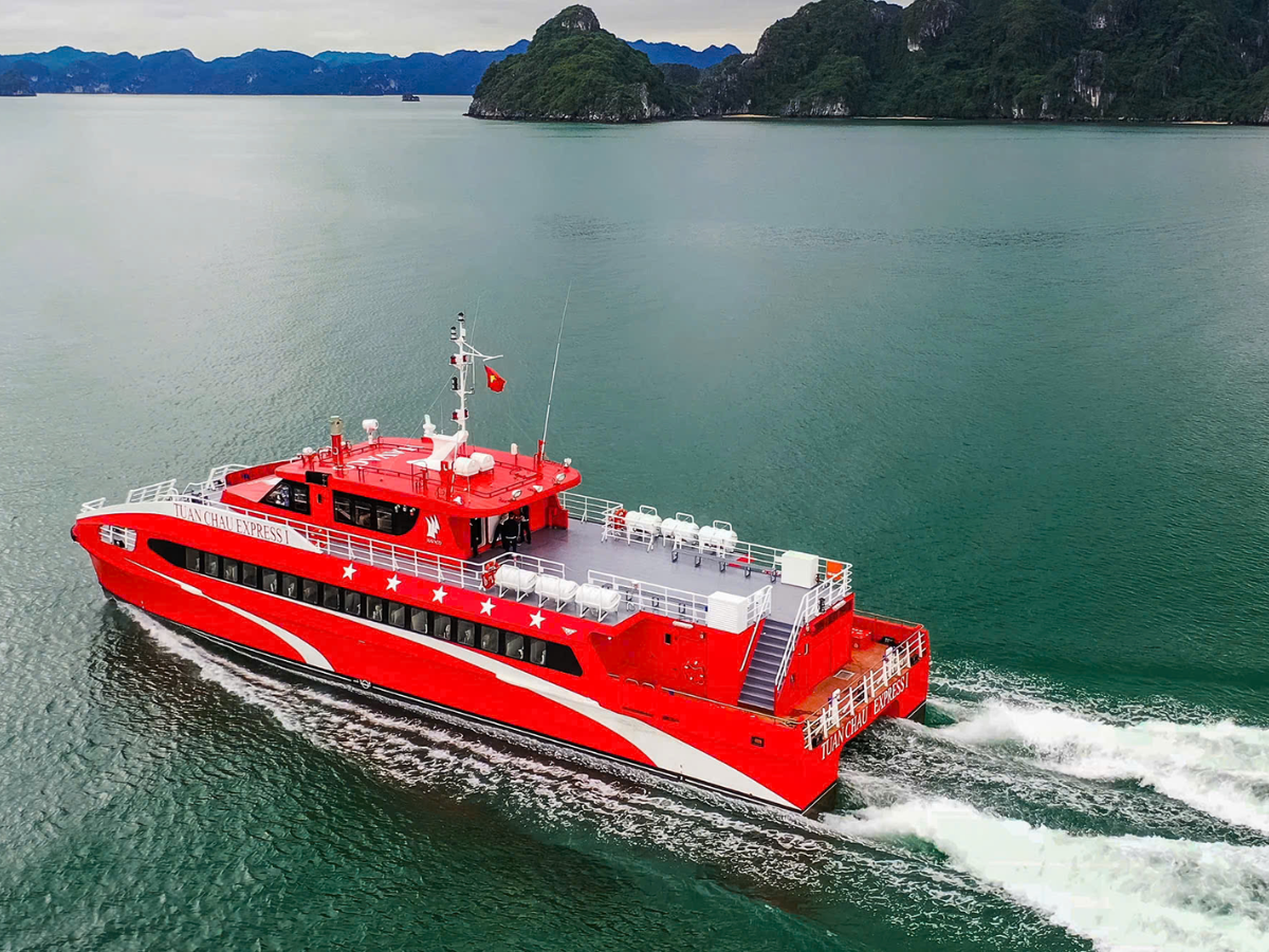 Tàu cao tốc Hạ Long đi Cát Bà