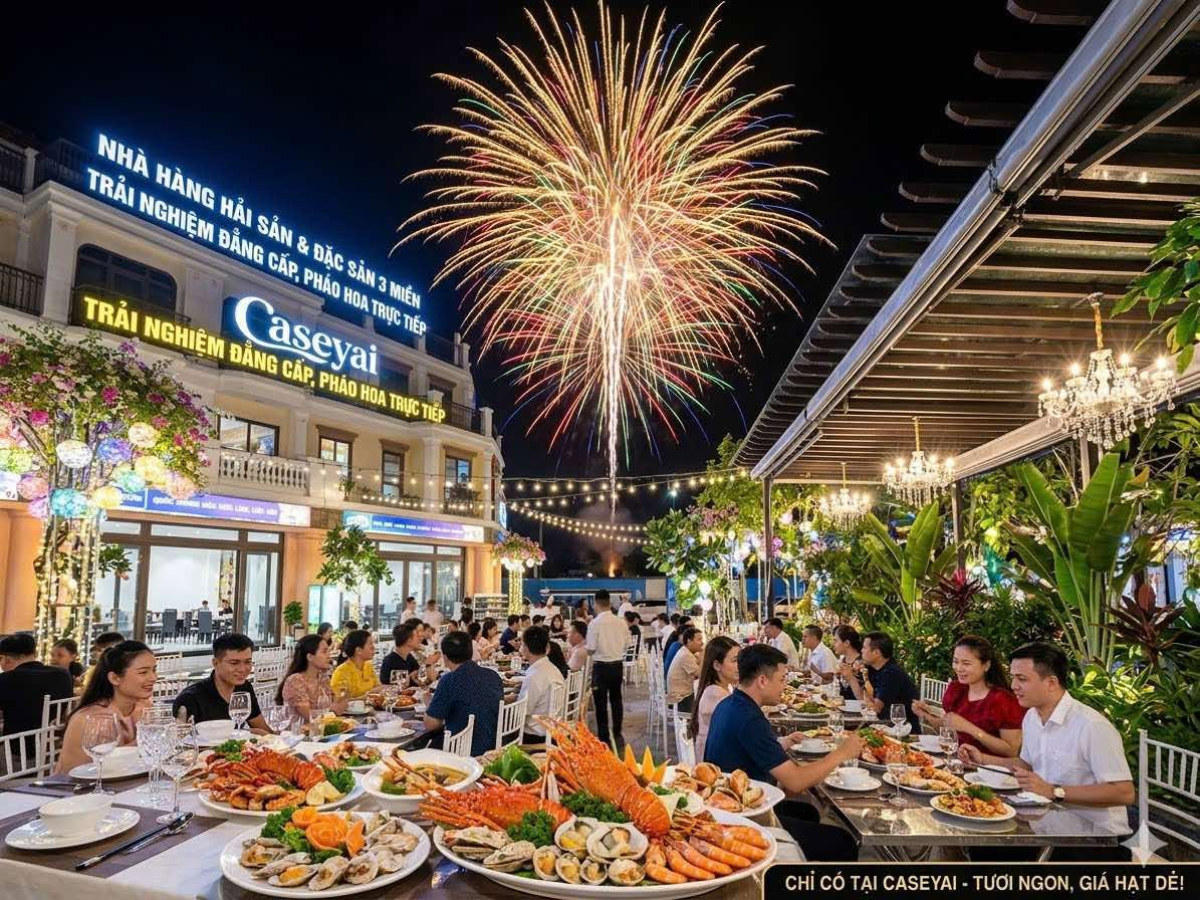 Các hoạt động vui chơi, ăn uống trước khi thưởng thức màn trình diễn ánh sáng bên vịnh trung tâm