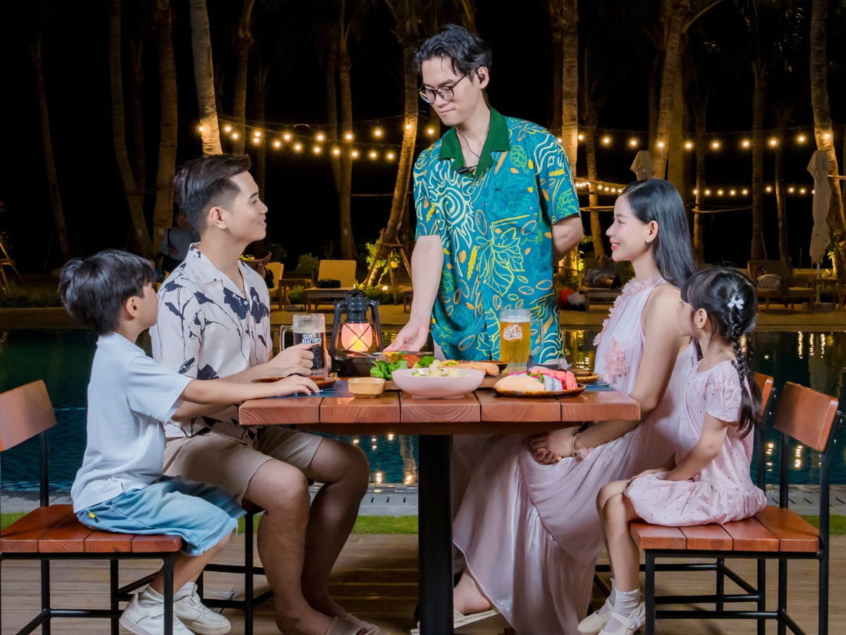 Sun Bavaria còn là điểm hẹn hấp dẫn dành cho du khách muốn thưởng thức bia thủ công, ngắm pháo hoa nghệ thuật.&nbsp;