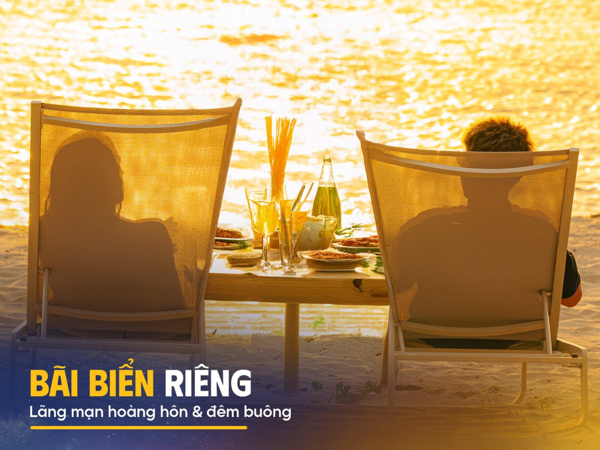 Buổi chiều lễ hội âm nhạc Cát bà với nắng dịu, thích hợp để dạo bộ ven Vịnh trung tâm và cùng ngắm hoàng hôn