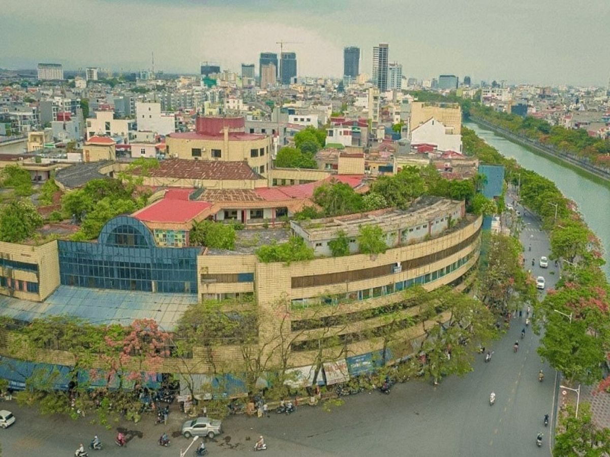 Hải Phòng mang đậm dấu ấn của một thành phố cảng lâu đời với nhiều trung tâm mua sắm