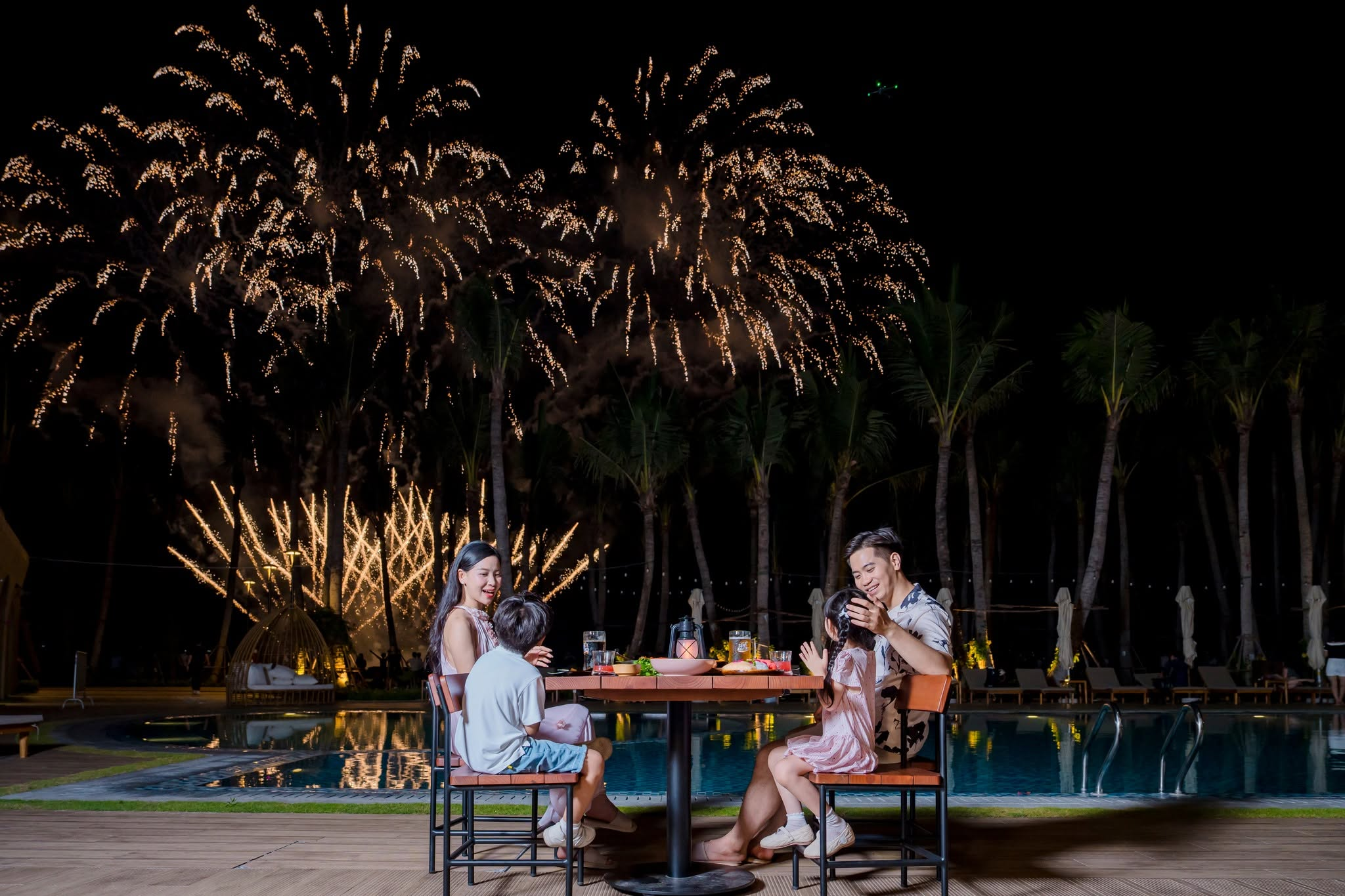 Visitors enjoy food, craft beer, and fireworks by the Cat Ba seaside