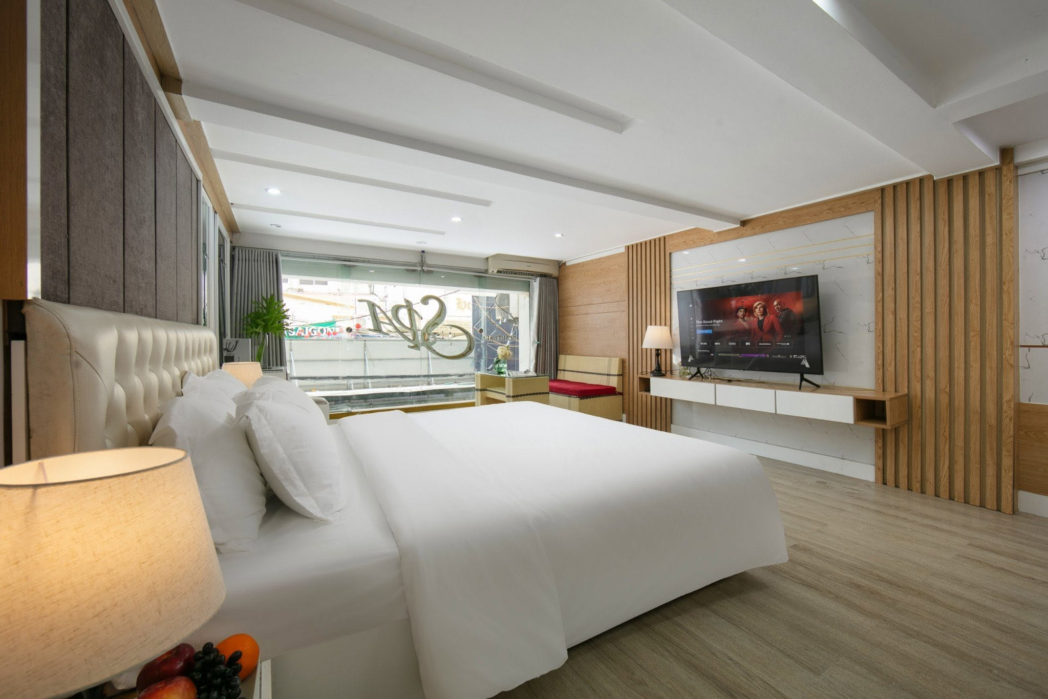 Pina Boutique Inn Hotel Elite mang đến không gian lưu trú hiện đại gần biển