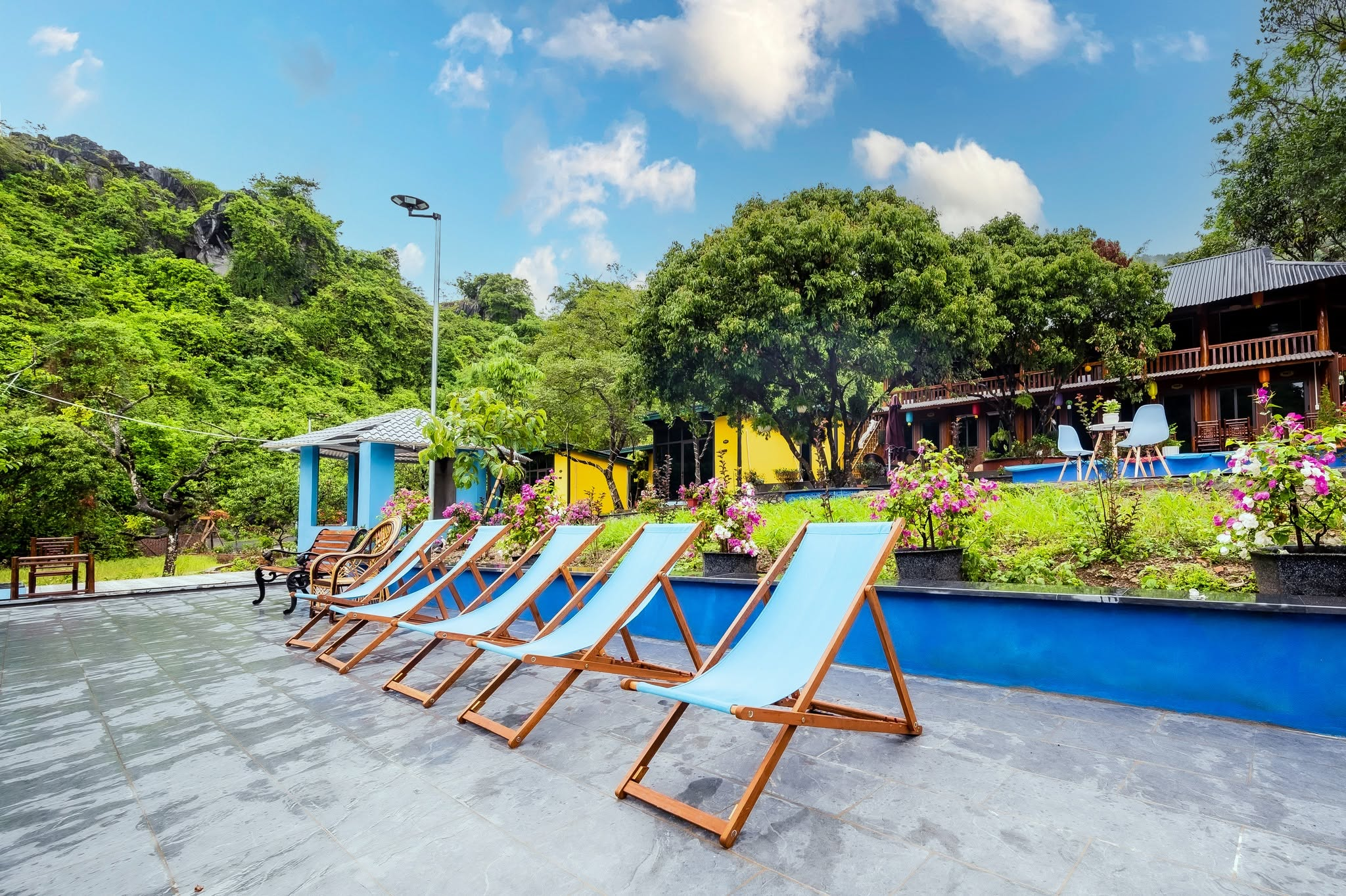 Cat Ba Papillon Bungalow & Resort mang đến không gian nghỉ dưỡng xanh giữa thiên nhiên