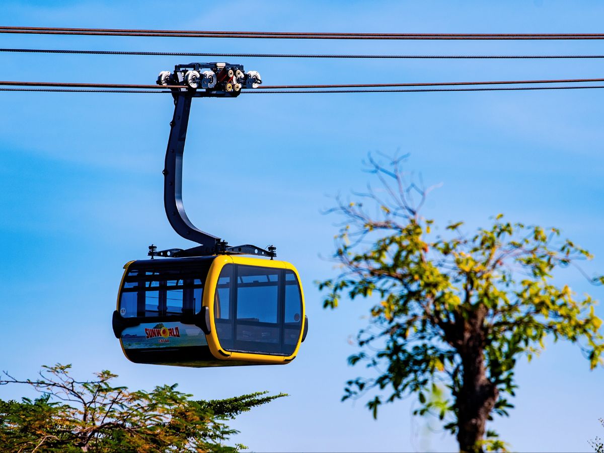 Lựa chọn di chuyển ra đảo Cát Bà bằng cáp treo Sun World