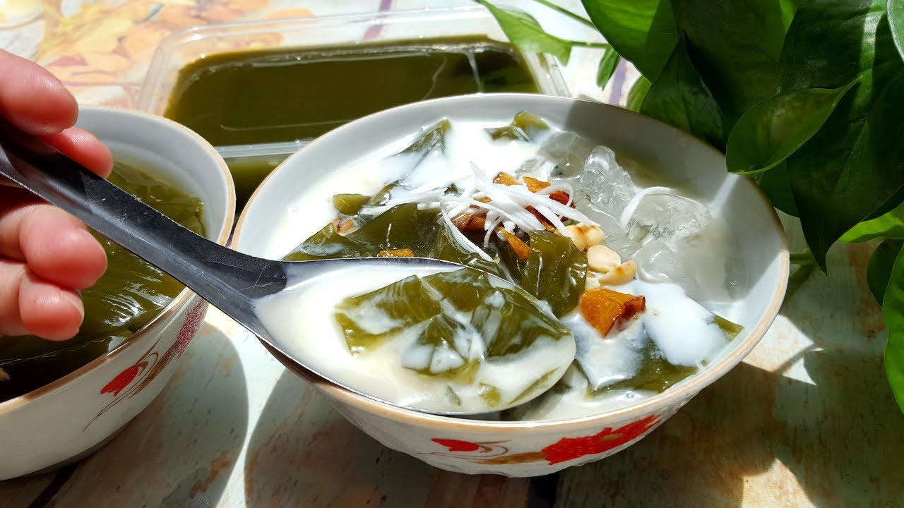 Thạch găng mát lạnh là món tráng miệng được nhiều du khách yêu thích khi ghé thăm Hải Phòng