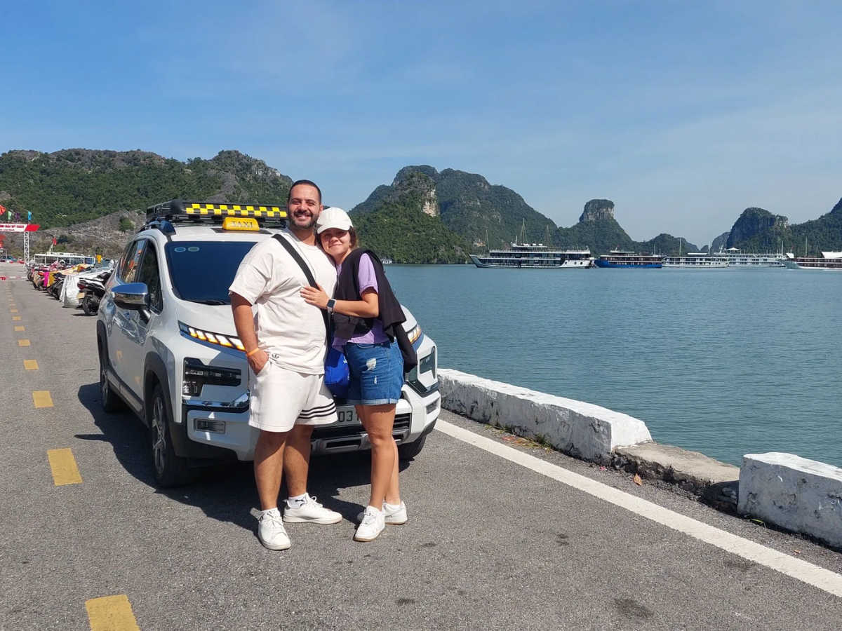 Ngoài xe máy, bạn có thể phát sinh thêm chi phí taxi hoặc phương tiện khác nếu đi cùng trẻ nhỏ, người lớn tuổi hoặc nhóm có nhiều hành lý