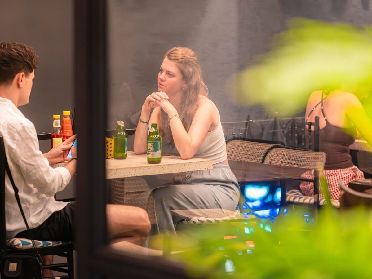 Đi Cát Bà vào ngày mưa đòi hỏi du khách chủ động xây dựng lịch trình hợp lý.