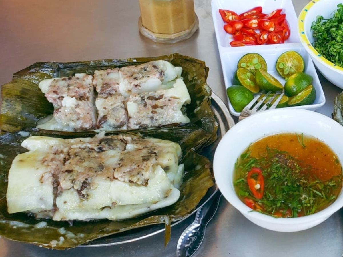 Bánh bèo Bà Dung mang hương vị truyền thống được lòng người dân Hải Phòng.