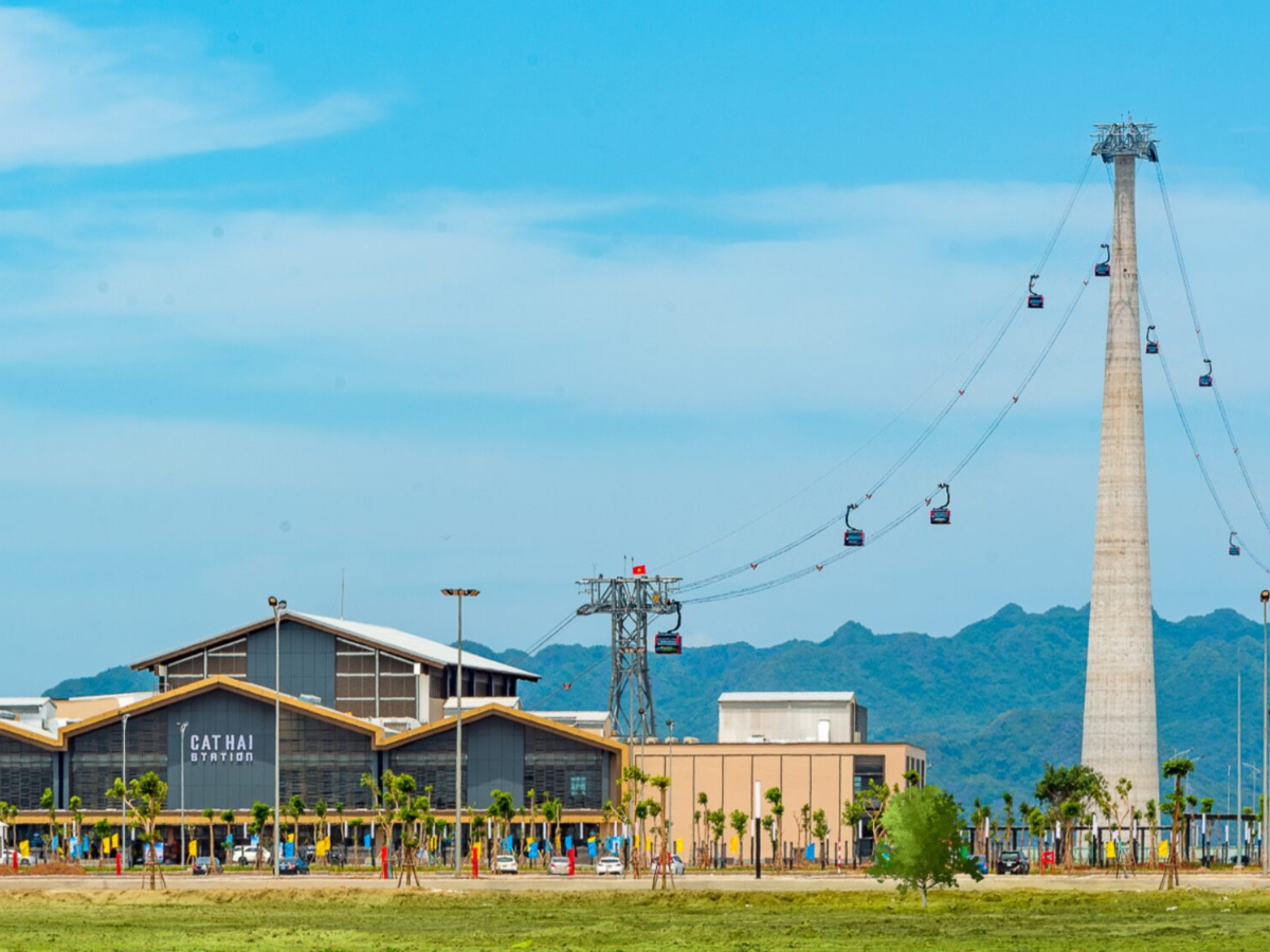 Ga cáp treo hùng vĩ tại Sun World Cat Ba.