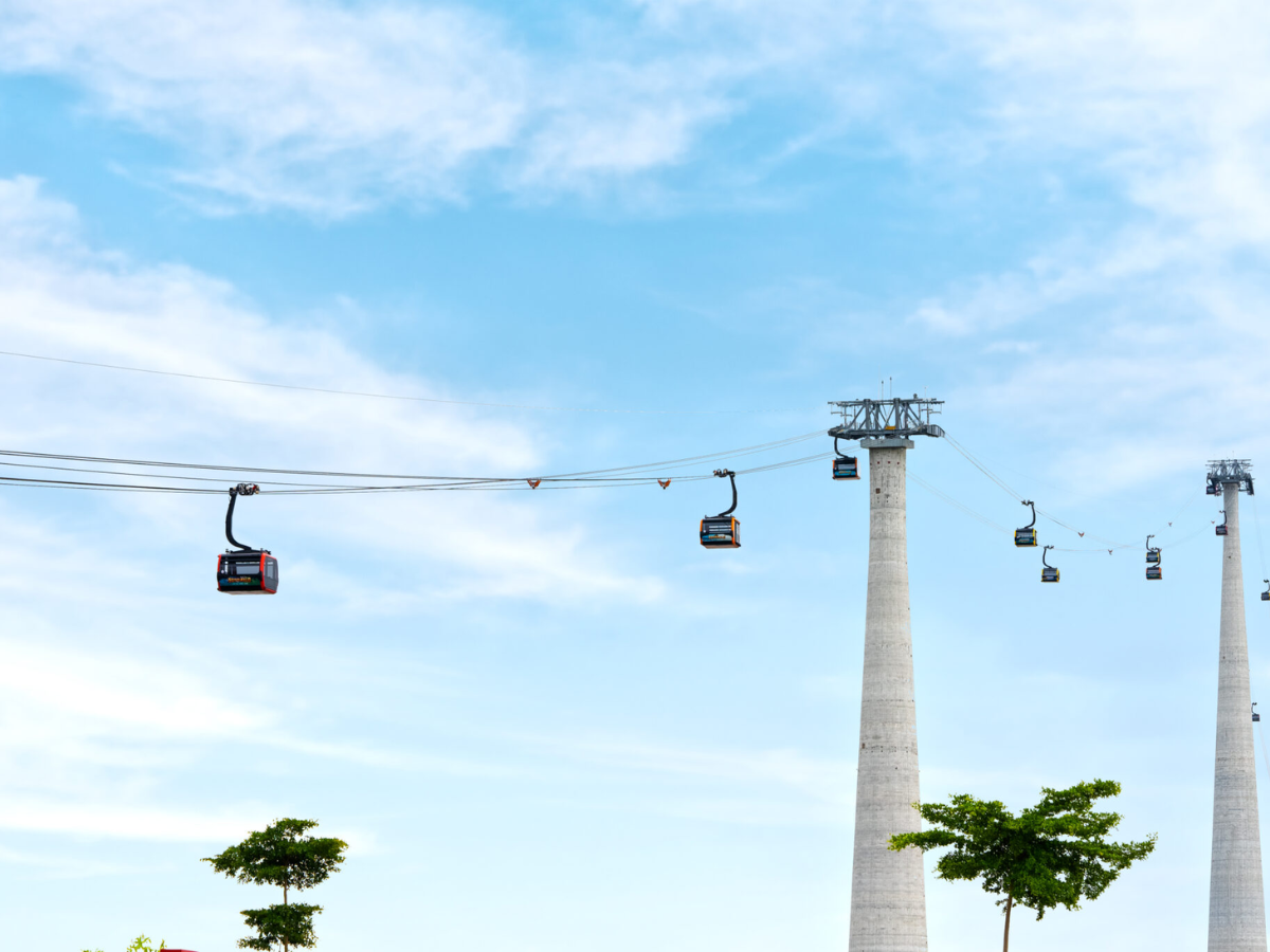 Cáp treo Sun World Cat Ba hoạt động với tần suất liên tục. 