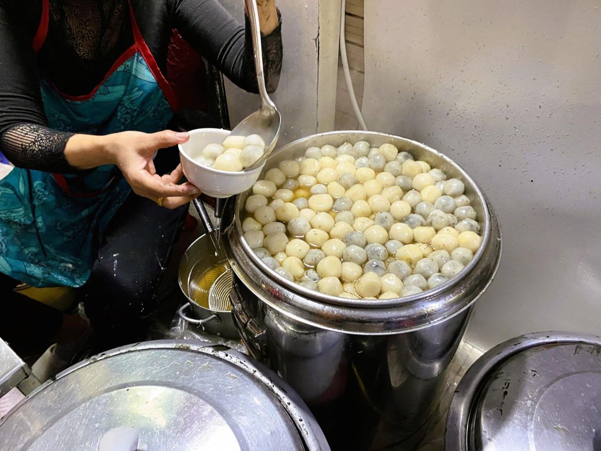 Sủi dìn Hải Phòng là tinh hoa ẩm thực truyền thống.