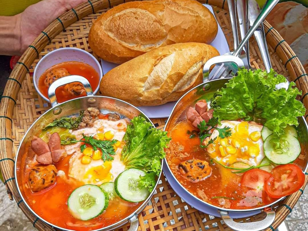 Bánh mì chảo thơm ngon trở thành đặc sản Hải Phòng.