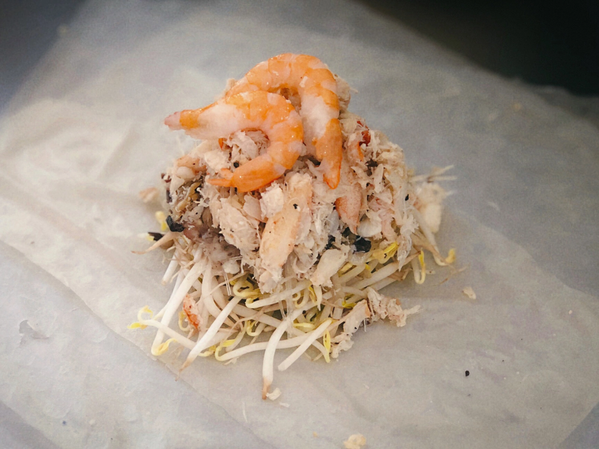 Nhân cua bể tươi ngon với nhiều thành phần tươi ngon