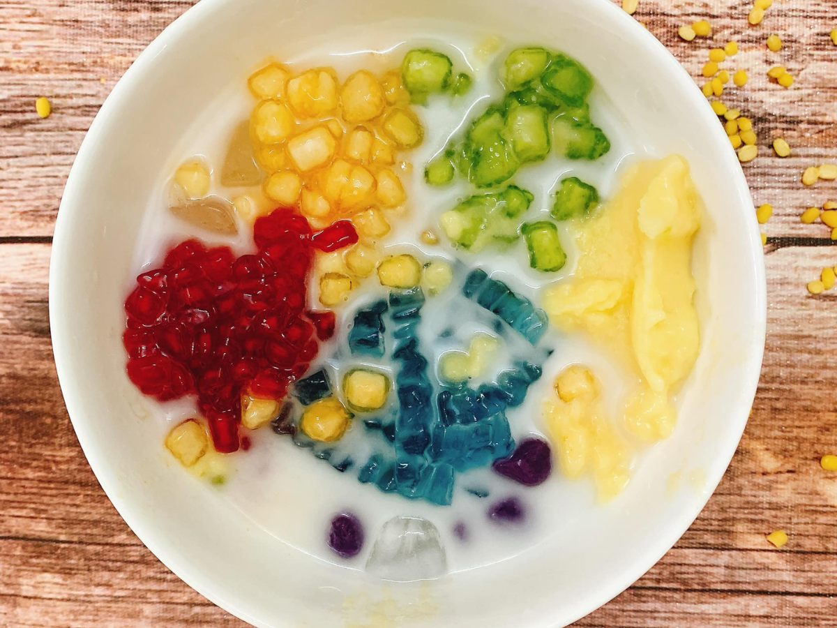 Chè cầu vồng thơm ngon. 