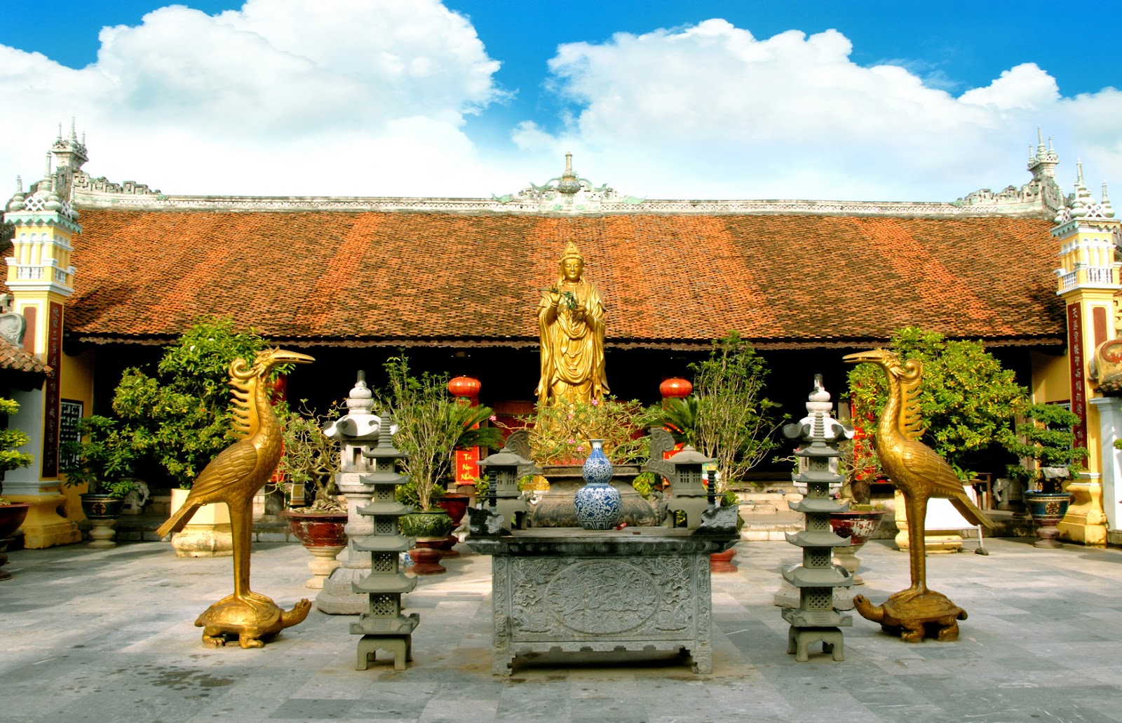 Hải Phòng thu hút du khách bởi các công trình tâm linh Phật giáo độc đáo