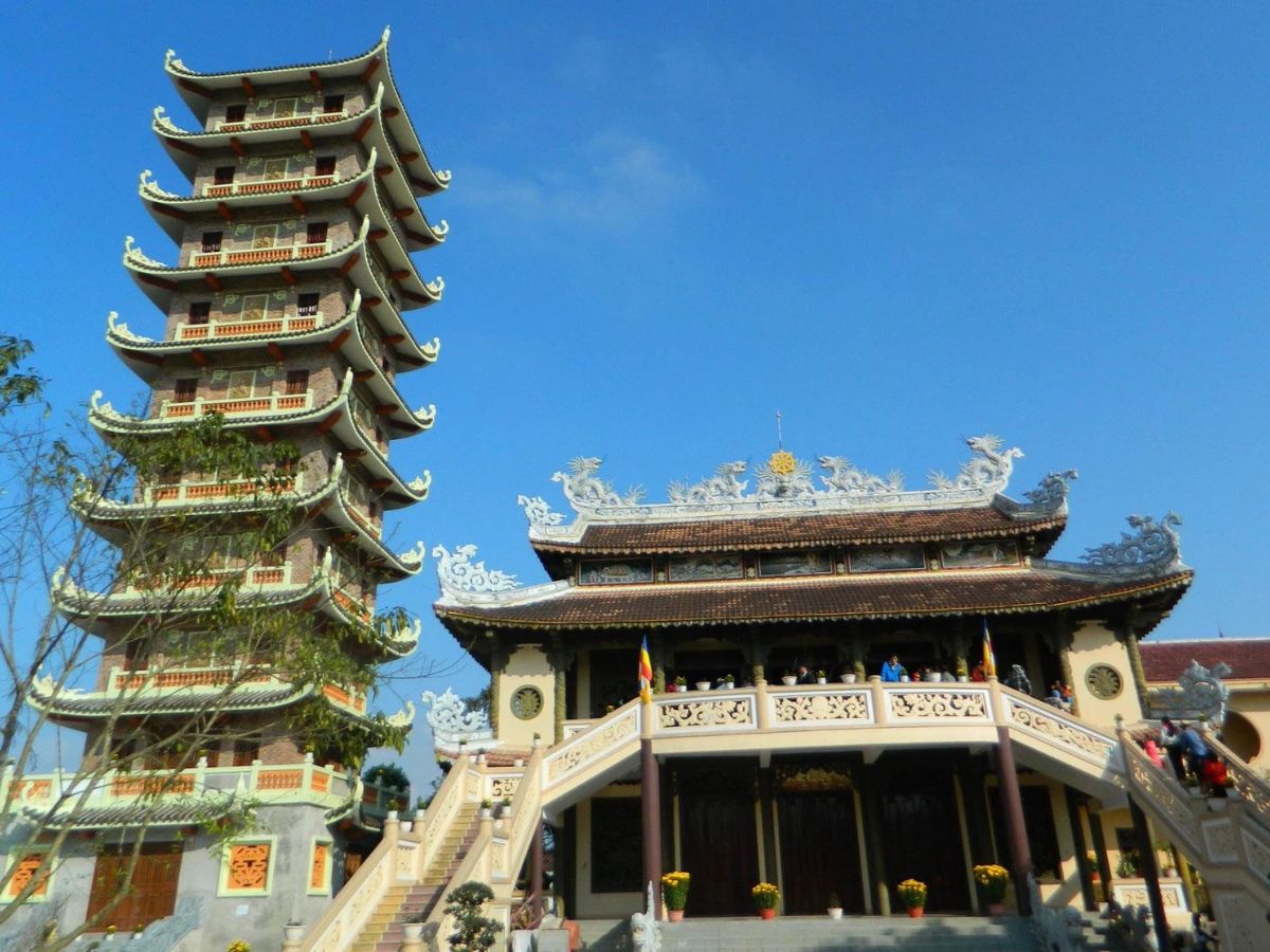 Chùa Cao Linh Hải Phòng là kiệt tác kiến trúc mang đậm dấu ấn Phật giáo Việt Nam. Chùa Cao Linh Hải Phòng là kiệt tác kiến trúc mang đậm dấu ấn Phật giáo Việt Nam.