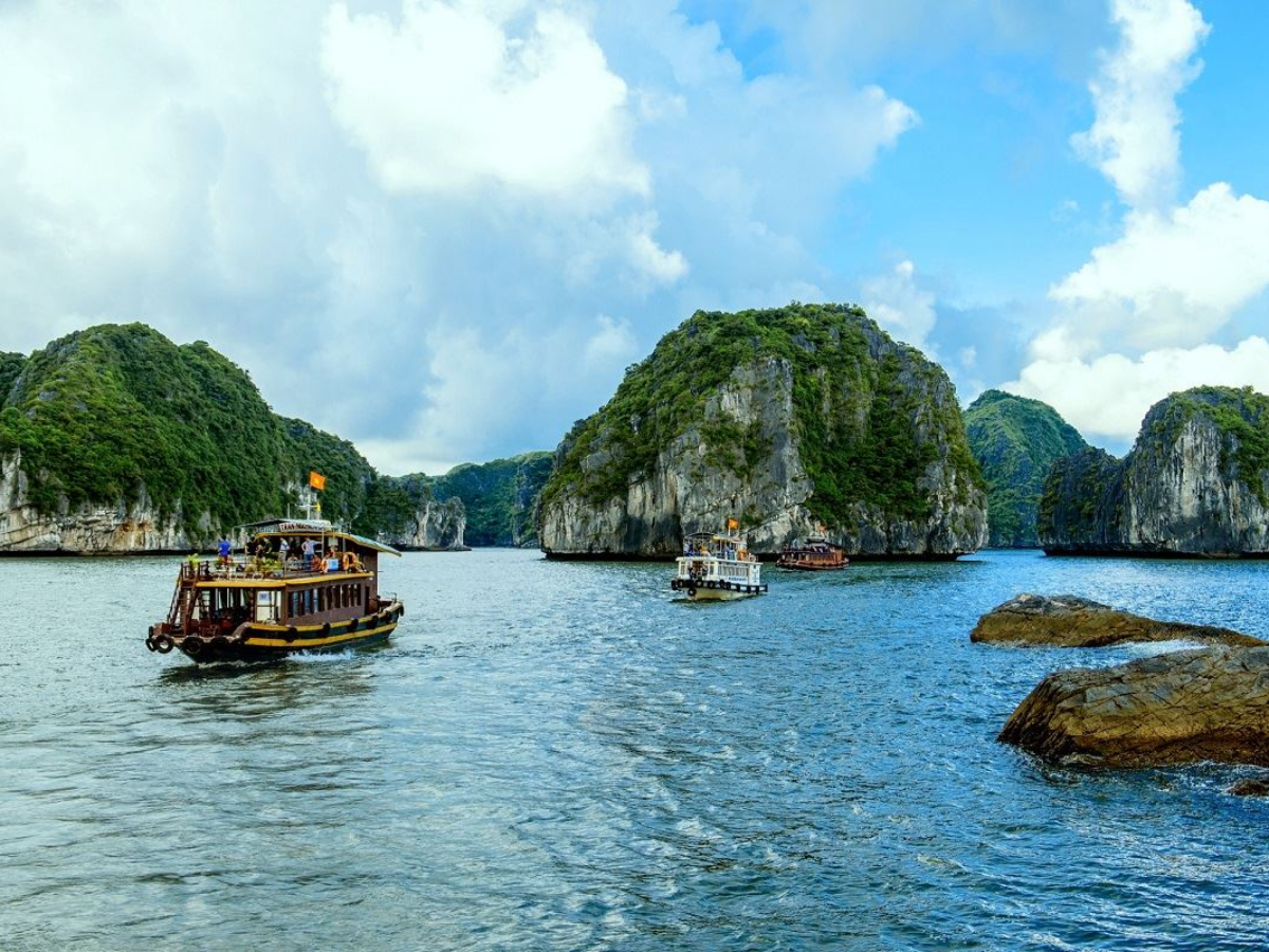Khung cảnh tại Cat Ba